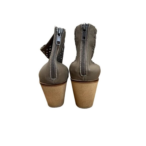 Kelsie Dagger Kyoto Peep Toe Bootie 8 - Picture 5 of 8